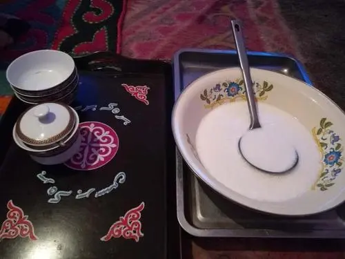 骆驼奶厂家介绍驼奶粉结块还能不能喝