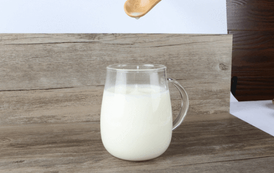 驼奶厂家介绍驼奶粉的正确食用方法