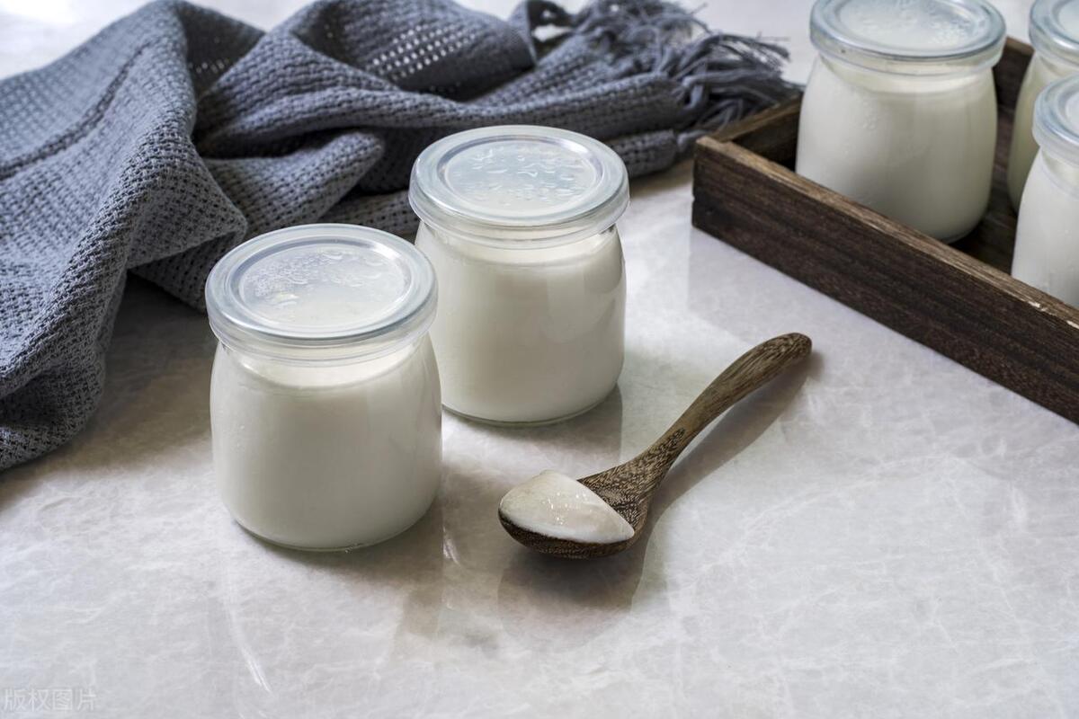 驼奶粉厂家驼可汗：驼奶粉你喝对了吗？